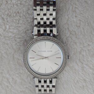 Michael Kors Silver-Tone Glitz Darci Watch Women’s